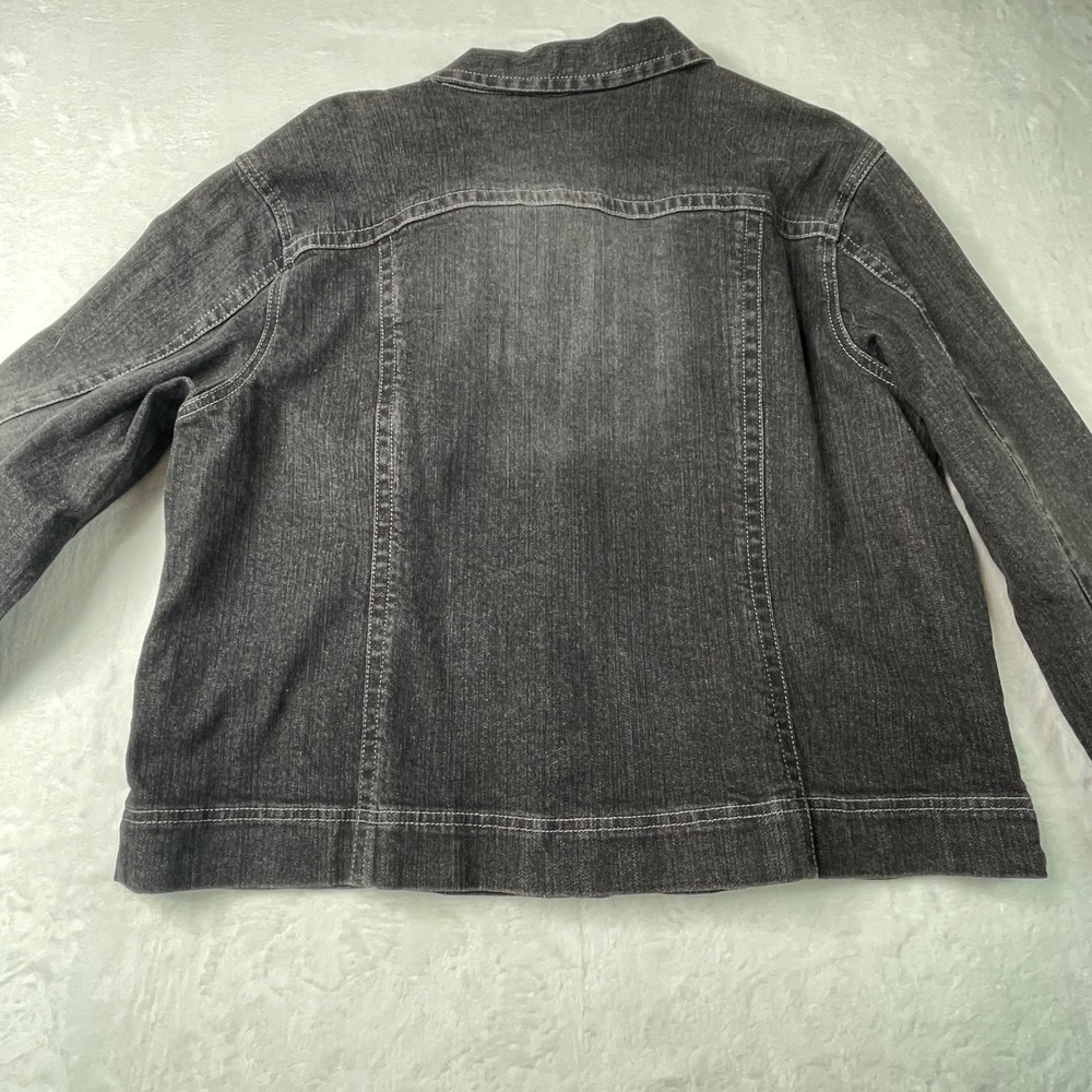 Chico's Platinum Marquis Black Denim Jacket Size 3 NWT Faded Stretch Trucker - Picture 6 of 8